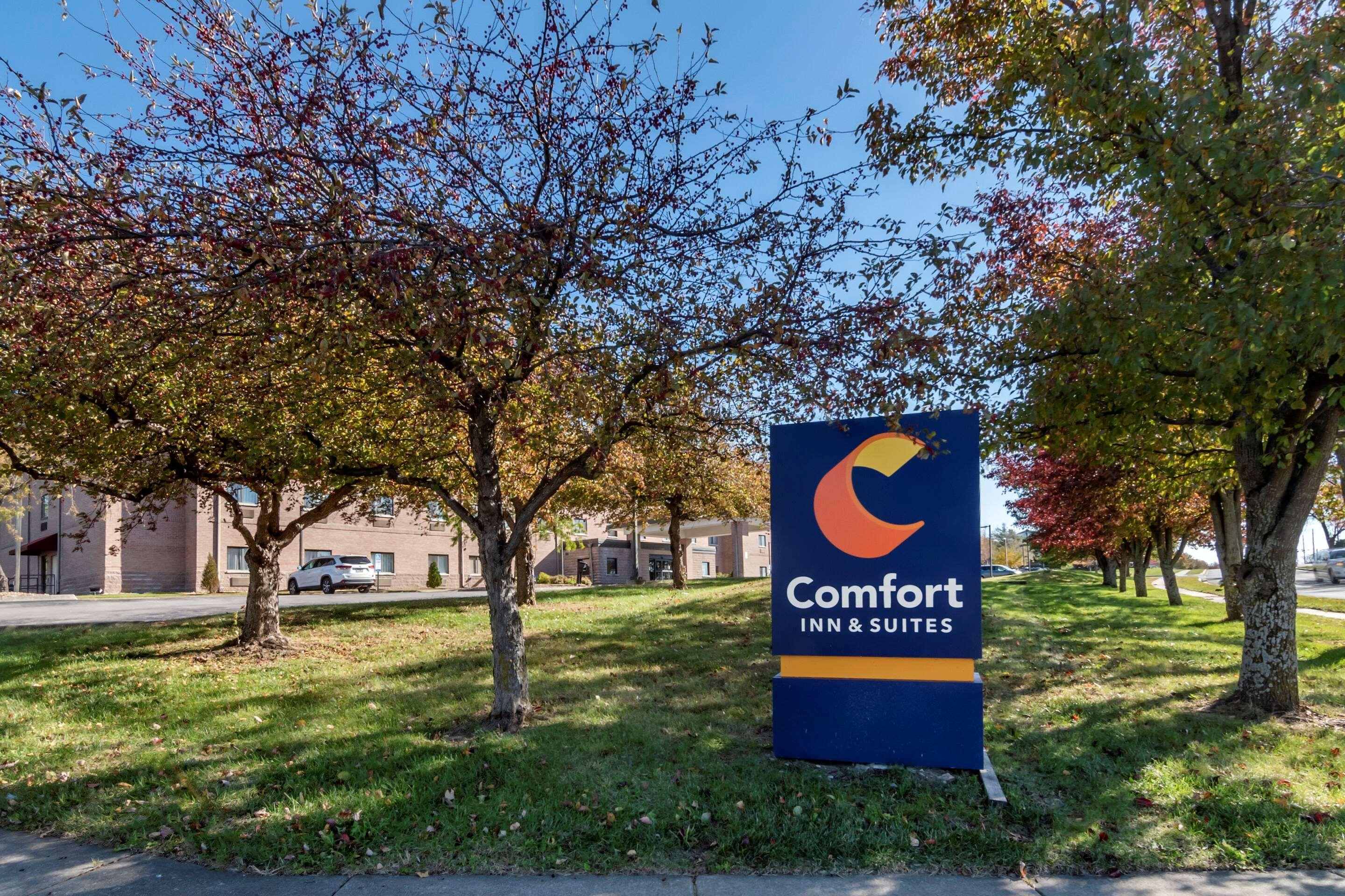 Comfort Inn & Suites Lees Summit - Kansas City Lee's Summit Exteriér fotografie