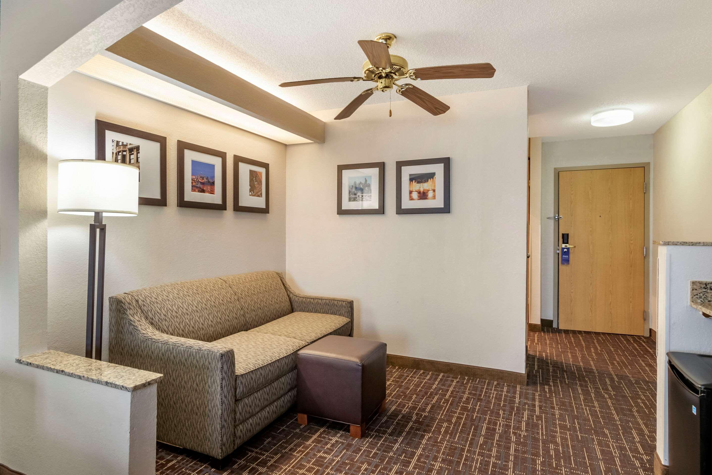 Comfort Inn & Suites Lees Summit - Kansas City Lee's Summit Exteriér fotografie