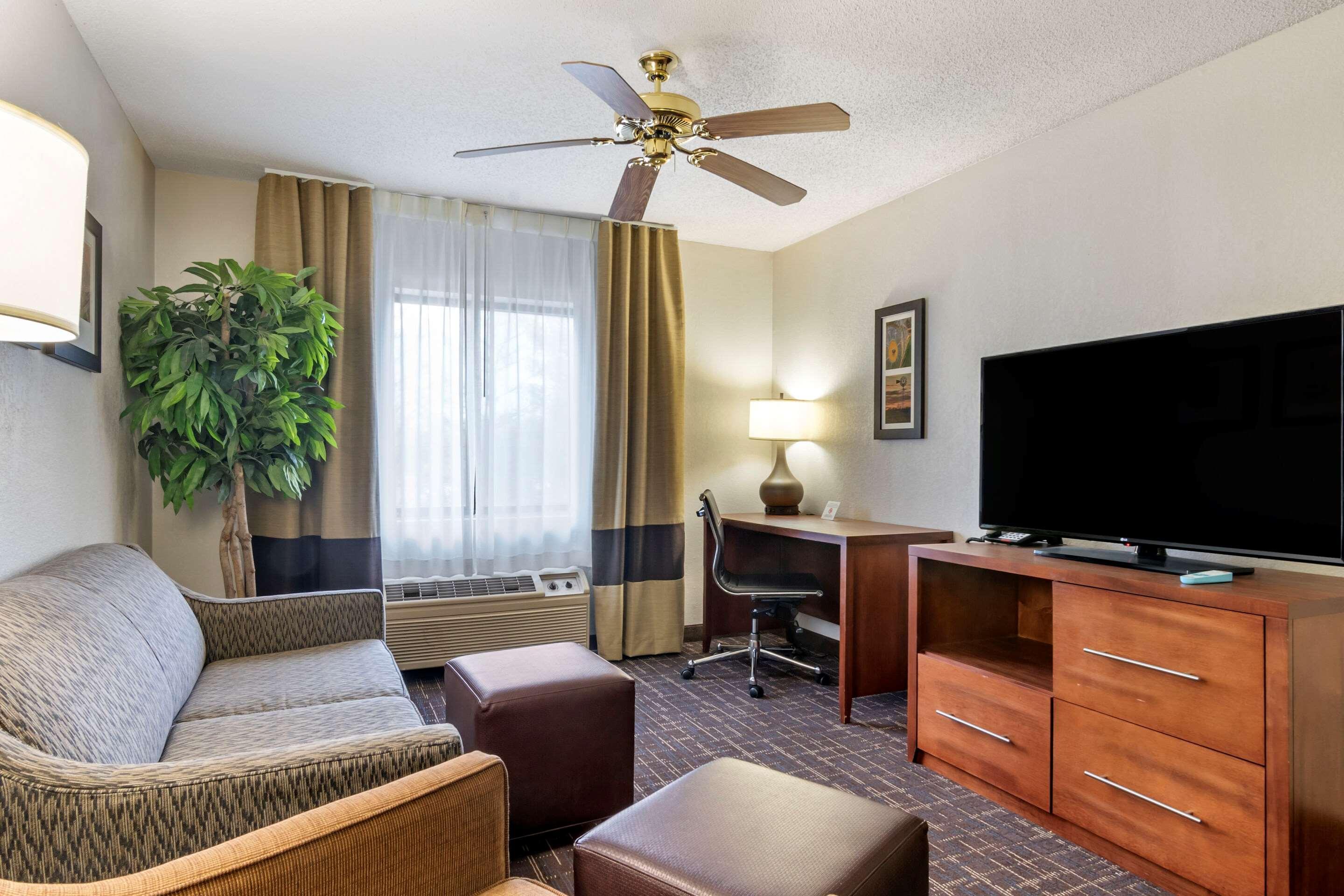 Comfort Inn & Suites Lees Summit - Kansas City Lee's Summit Exteriér fotografie